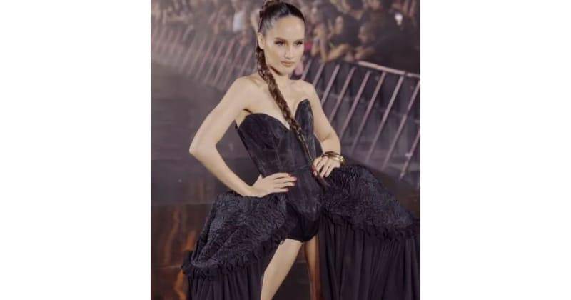 Instagram.com/claurakiehl